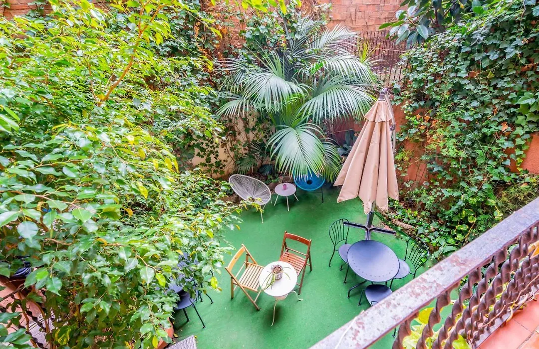 Casa Barcelo Hostel Barcelona-1